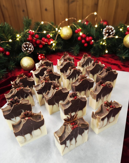Yuletide Glow- Soap Bar with Cinnamon, Mandarin and Ginger